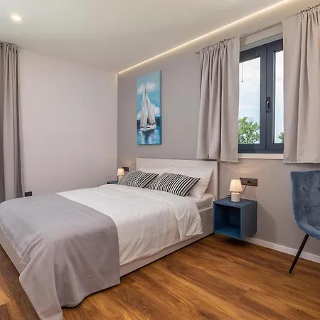 Holiday home Anni Porec