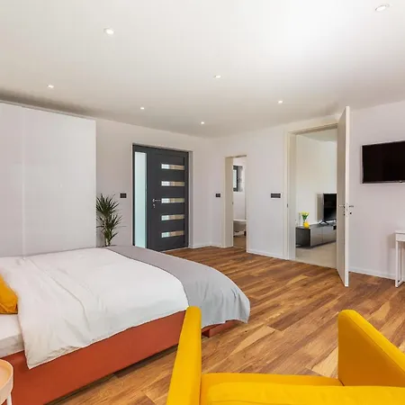 Holiday home Anni *