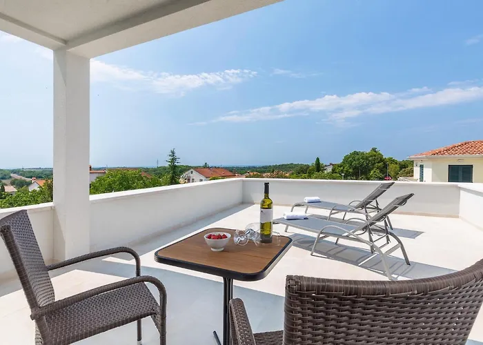 Feriehus Anni Poreč